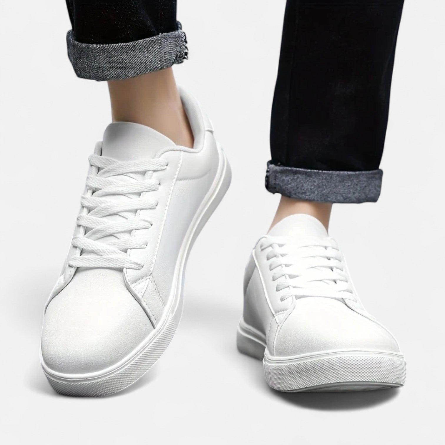 Bellanoa | Men’s Classic Sneakers in Low-Top Leather